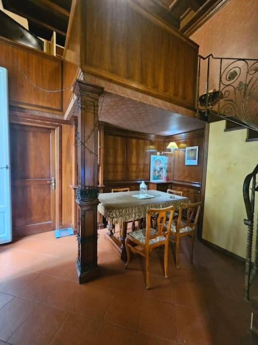 Appartamento Storico Nel Centro Firenze Bagian luar foto