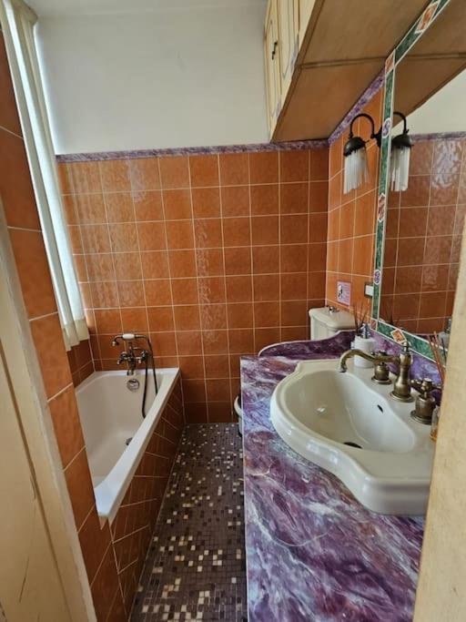 Appartamento Storico Nel Centro Firenze Bagian luar foto